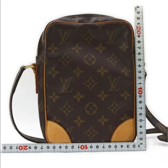 ❌Sold❌Auth Louis Vuitton Danube Crossbody Bag - Picture 3 of 12